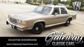 Photo of 1989 Brown Ford Crown Victoria