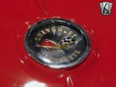 Thumbnail of 1962 Red Chevrolet Corvette