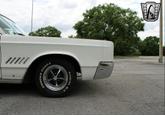 Thumbnail of 1968 White Chrysler 300