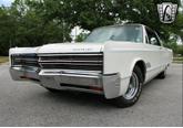 Thumbnail of 1968 White Chrysler 300
