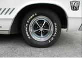 Thumbnail of 1968 White Chrysler 300