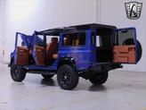 Thumbnail of 1994 Blue Land Rover Defender