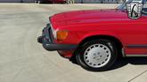 Thumbnail of 1986 Red Mercedes-Benz 560SL