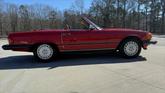 Thumbnail of 1986 Red Mercedes-Benz 560SL
