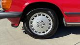 Thumbnail of 1986 Red Mercedes-Benz 560SL