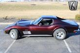 Thumbnail of 1971 Ruby Red Slipper Chevrolet Corvette
