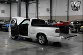 Thumbnail of 2003 White GMC Sonoma