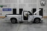 Thumbnail of 2003 White GMC Sonoma