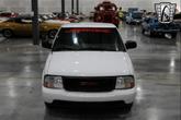 Thumbnail of 2003 White GMC Sonoma