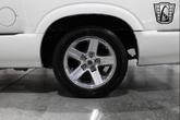 Thumbnail of 2003 White GMC Sonoma