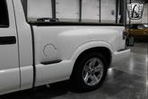 Thumbnail of 2003 White GMC Sonoma