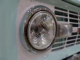 Thumbnail of 1975 Sea foam Green Ford Bronco
