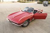 Thumbnail of 1965 Red Chevrolet Corvette