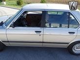 Thumbnail of 1988 Bronzit BMW 528