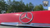 Thumbnail of 1987 Red Mercedes-Benz 560SL
