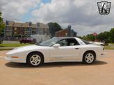 Thumbnail of 1994 White Pontiac Firebird