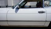 Thumbnail of 1989 White Mercedes-Benz 560SL