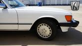 Thumbnail of 1989 White Mercedes-Benz 560SL