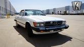 Thumbnail of 1989 White Mercedes-Benz 560SL