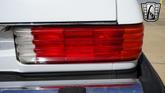 Thumbnail of 1989 White Mercedes-Benz 560SL