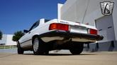 Thumbnail of 1989 White Mercedes-Benz 560SL