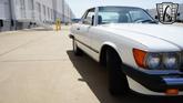 Thumbnail of 1989 White Mercedes-Benz 560SL