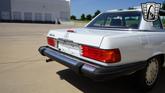 Thumbnail of 1989 White Mercedes-Benz 560SL