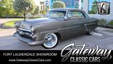 Photo of 1952 Gold Ford Crestline