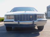 Thumbnail of 1995 White Cadillac Fleetwood