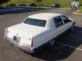 Thumbnail of 1995 White Cadillac Fleetwood