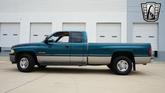 Thumbnail of 1998 Emerald Green Pearl Coat Dodge Ram 2500