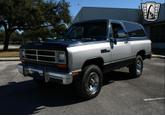 Thumbnail of 1988 Blue Dodge Ramcharger