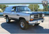Thumbnail of 1988 Blue Dodge Ramcharger