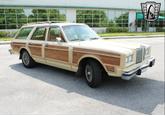 Thumbnail of 1981 Beige Chrysler LeBaron