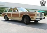 Thumbnail of 1981 Beige Chrysler LeBaron