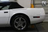 Thumbnail of 1992 White Chevrolet Corvette