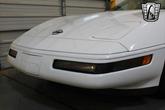 Thumbnail of 1992 White Chevrolet Corvette