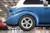 Thumbnail of 1939 Blue/White Chevrolet Master 85