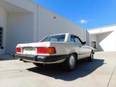 Thumbnail of 1987 Tan Mercedes-Benz 560SL