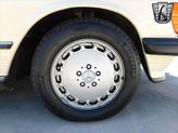 Thumbnail of 1987 Tan Mercedes-Benz 560SL