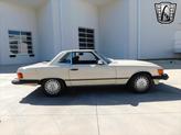 Thumbnail of 1987 Tan Mercedes-Benz 560SL