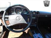 Thumbnail of 1987 Tan Mercedes-Benz 560SL
