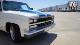 Thumbnail of 1986 White and blue stripe Chevrolet C10/K10