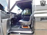 Thumbnail of 1972 Black GMC Suburban
