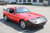 Thumbnail of 1988 Red Porsche 944