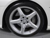 Thumbnail of 2013 Diamond White Metallic Mercedes-Benz SL-Class