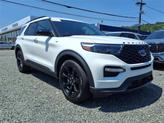 Photo of 2022 Star White Metallic Tri-Coat Ford Explorer