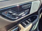 Thumbnail of 2022 Pristine White Metallic Tri-Coat Lincoln Navigator