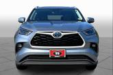 Thumbnail of 2022 Moon Dust Toyota Highlander Hybrid