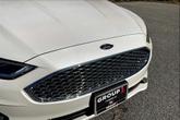 Thumbnail of 2020 White Platinum Metallic Tri-Coat Ford Fusion